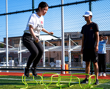 红足1世新2登录
