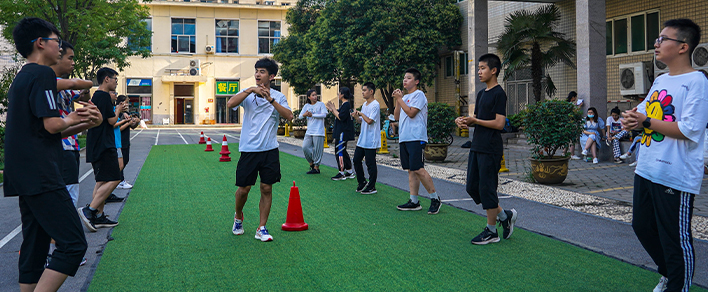 红足1世新2登录