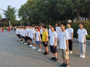 少年儿童参加体育培训